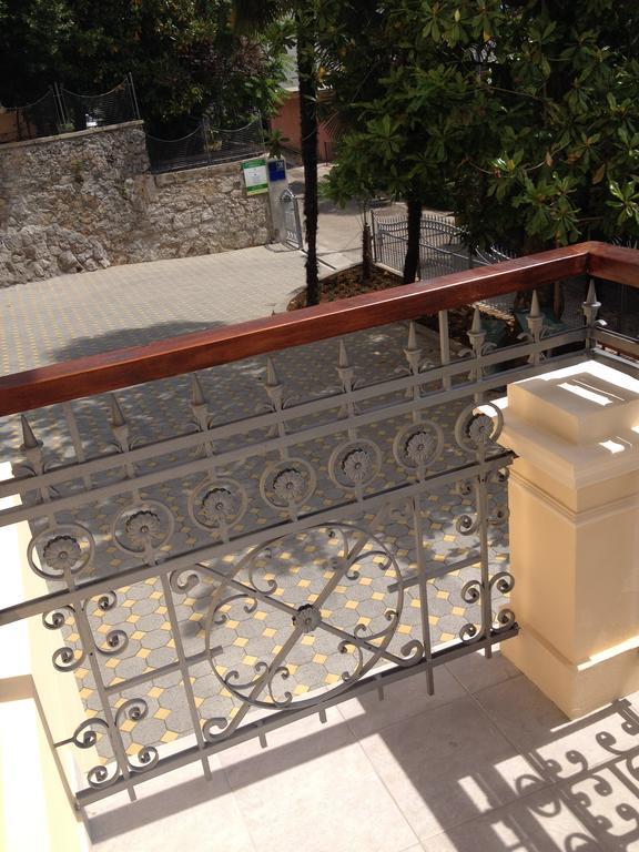 Apartments Villa Atta Opatija Eksteriør billede