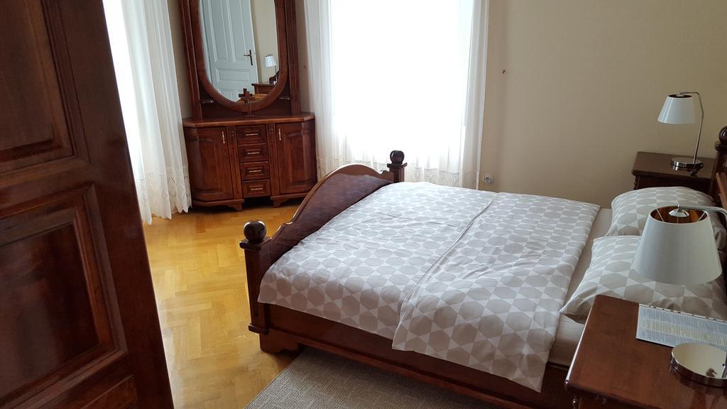 Apartments Villa Atta Opatija Eksteriør billede