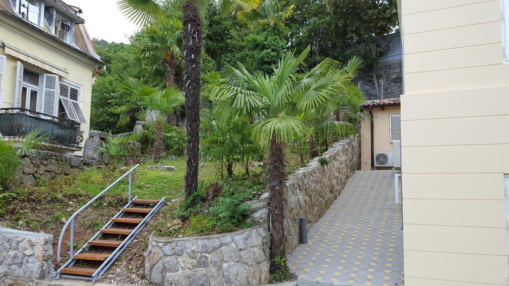 Apartments Villa Atta Opatija Eksteriør billede