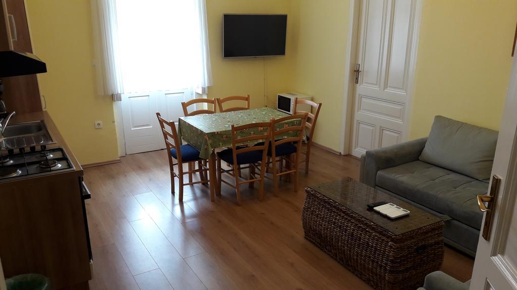 Apartments Villa Atta Opatija Eksteriør billede